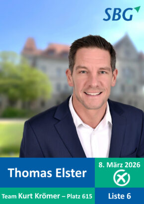 Thomas Elster, im Hintergrund das Steiner Schloss