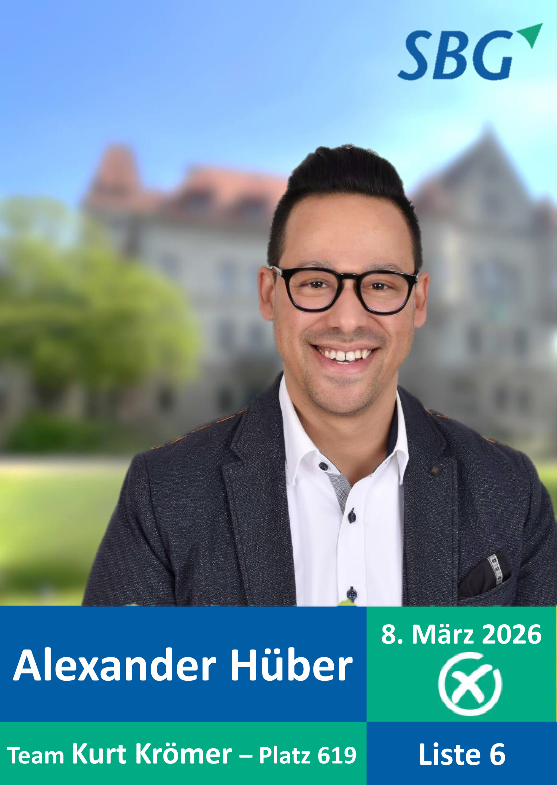 Alexander Hüber, im Hintergrund das Steiner schloss